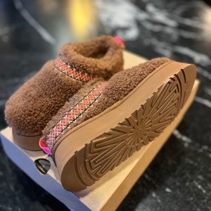 Ugg Tazz Sherpa Braided slipper 6